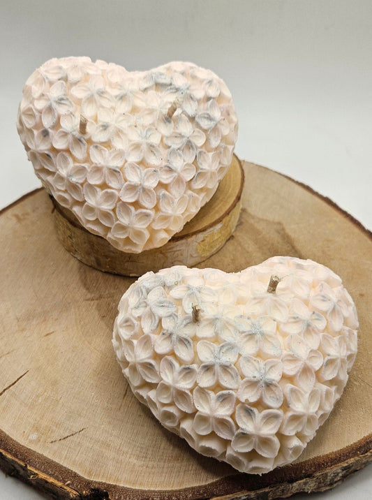 Bougie Moulée - Cœur Relief Fleur